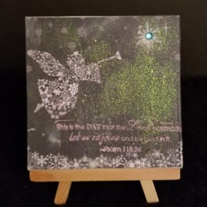 Angel Ornament w/Glitter & Easel